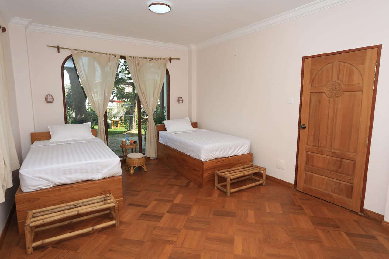Mango Hill Inn Янгон Екстериор снимка